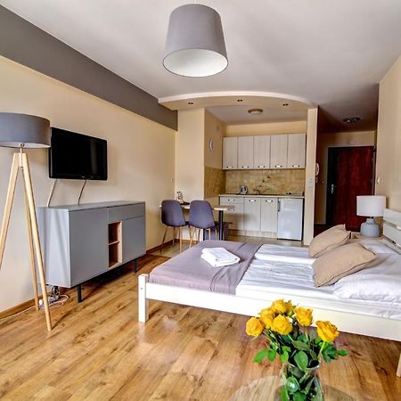 Krynica Apartamenty Apartament Studio Centrum 70 Kültér fotó